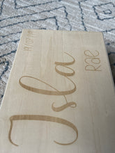 Load image into Gallery viewer, Wooden Keepsake Box