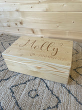 Load image into Gallery viewer, Engraved keepsake/memory box with hearts