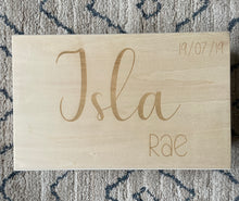 Load image into Gallery viewer, Wooden Keepsake Box