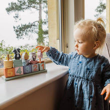 Load image into Gallery viewer, Farmyard wooden animal counting game