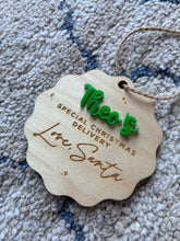 Load image into Gallery viewer, Personalised Santa Tag
