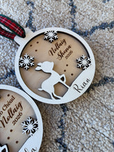 Load image into Gallery viewer, Mo Chéad Nollaig/Nollaig Shona| Personalised Decoration
