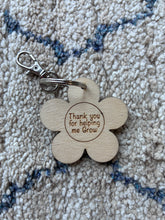 Load image into Gallery viewer, Teacher/SNA Flower Keyring
